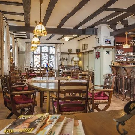 Bed & Breakfast Alte Weinstube Burg Eltz Treis-Karden