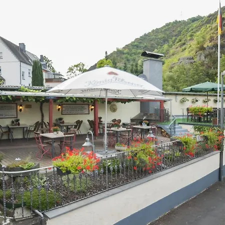 Bed & Breakfast Alte Weinstube Burg Eltz *