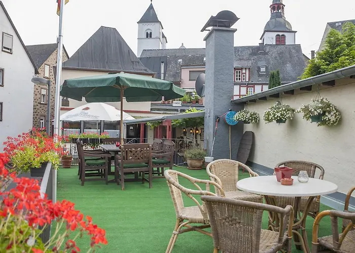 Alte Weinstube Burg Eltz Treis-Karden